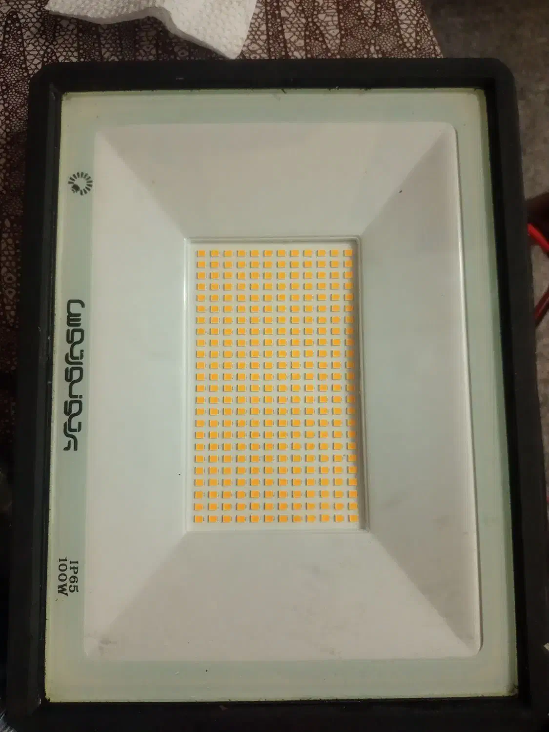 پروژکتور ال ای دی 100 وات|لامپ و چراغ|قم, زنبیل آباد|دیوار