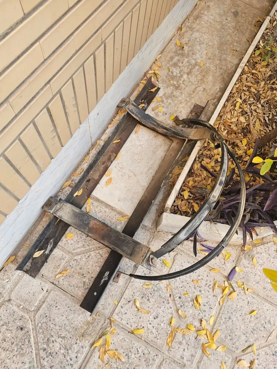 شاسی،پایه کپسول گاز CNG|قطعات یدکی و لوازم جانبی|اصفهان, بهارستان|دیوار