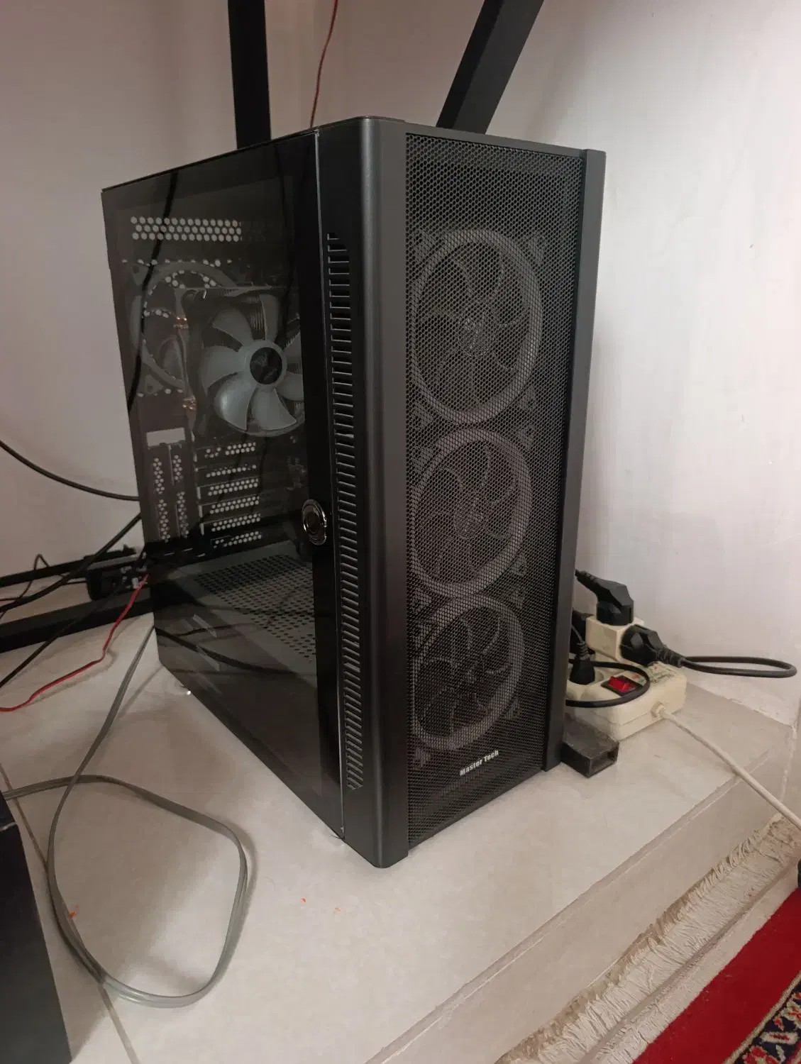 کیس سیستم گیمینگ حرفه ای مناسب بازی و طراحی|رایانه رومیزی|شیراز, گلشن|دیوار