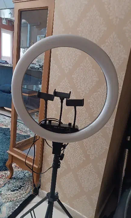 رینگ لایت|دوربین عکاسی و فیلم‌برداری|اراک, |دیوار