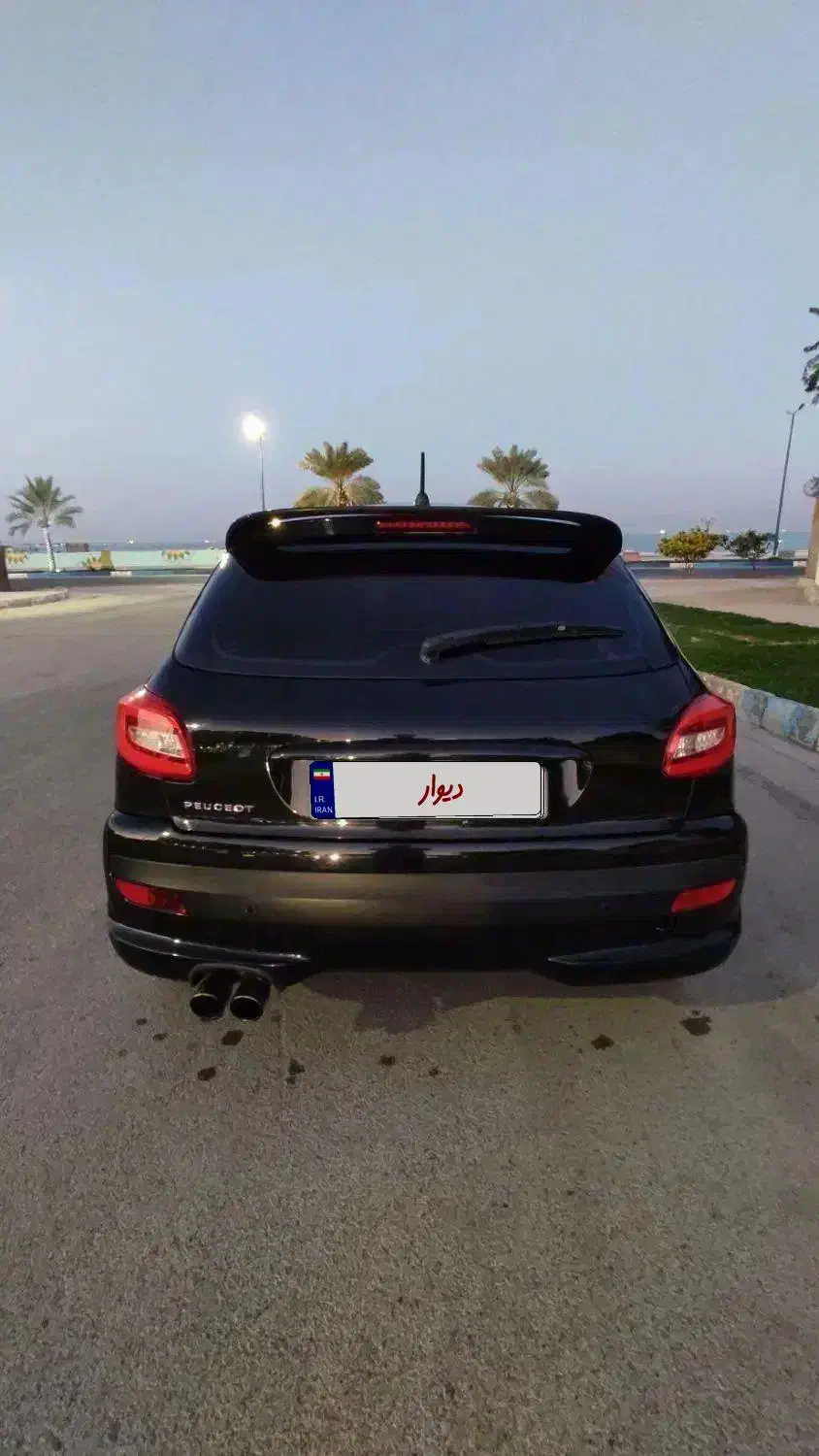 ۲۰۷تیوفایو سقف شیشه ایی فول(بدون رنگ و کم کار)|خودرو سواری و وانت|قشم, |دیوار