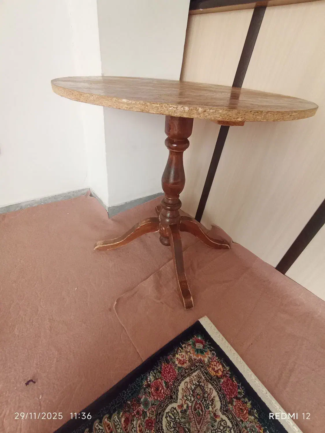 میز چوبی|میز و صندلی غذاخوری|تبریز, |دیوار