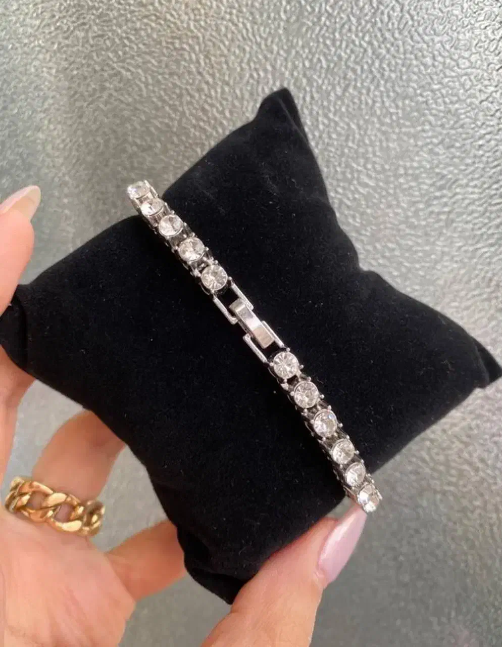 دستبند تنیسی فول نگین رنگ ثابت نو با جعبه|جواهرات|مشهد, شاهد (شهرک غرب)|دیوار