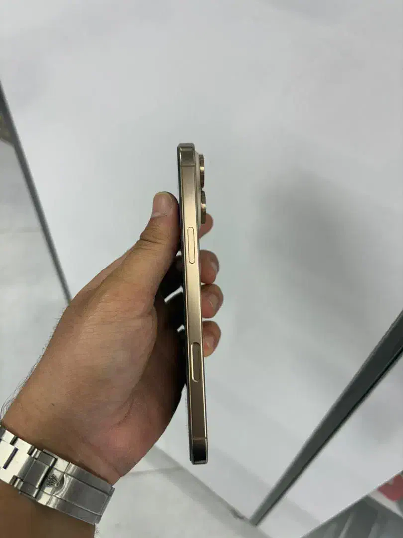 16 promax|موبایل|آستارا, |دیوار
