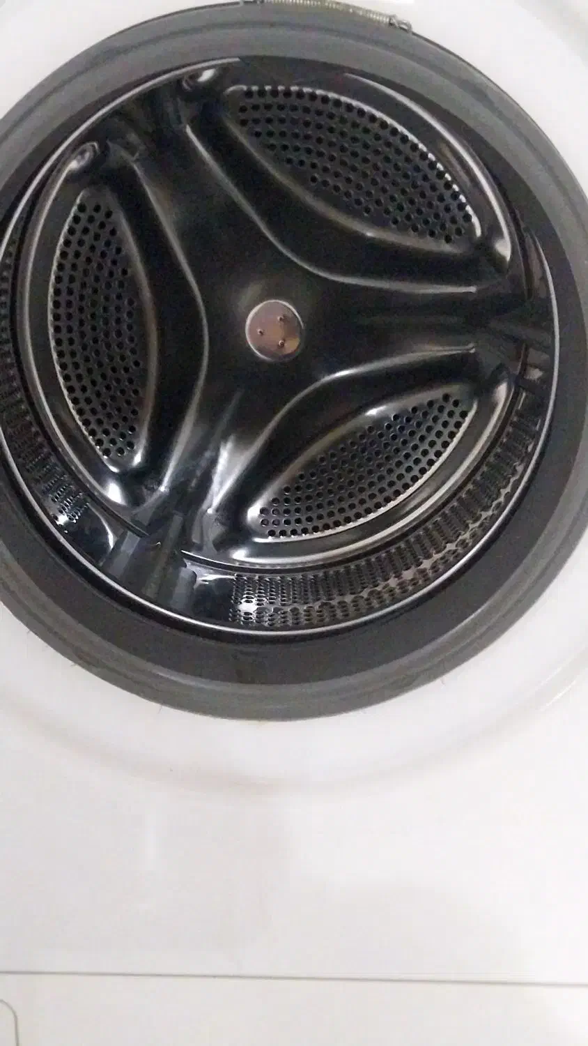 ماشین لباسشویی ۷ کیلوییLG|ماشین لباسشویی و خشک‌کن لباس|سرپل ذهاب, |دیوار