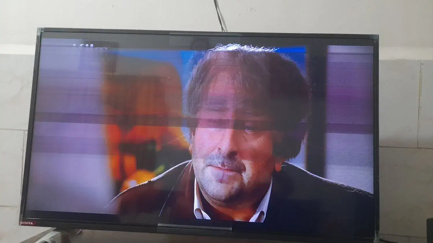 ال ای دی تصویر پرش دارد|تلویزیون و پروژکتور|آق قلا, |دیوار