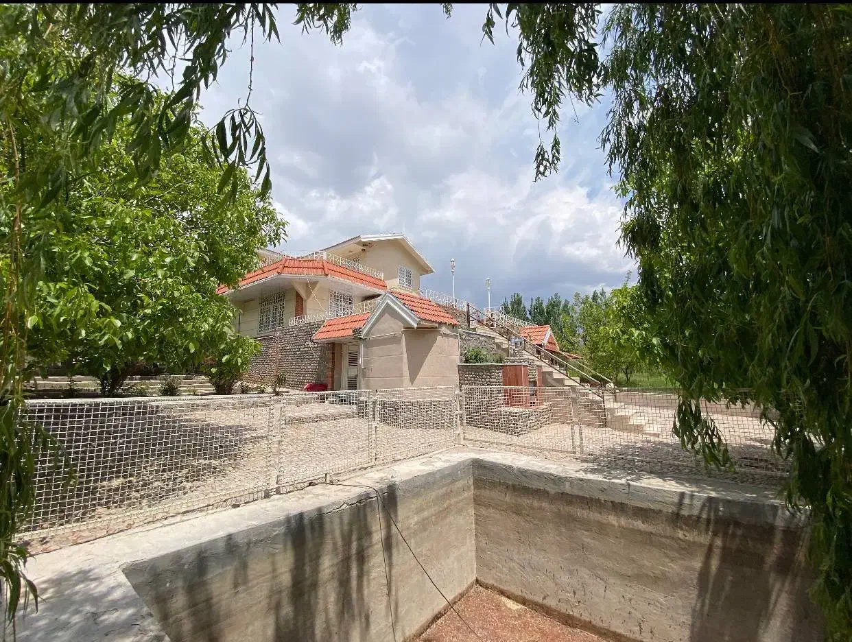 خانه باغ واقع در روستای یاس چمن|فروش خانه و ویلا|بافت, |دیوار