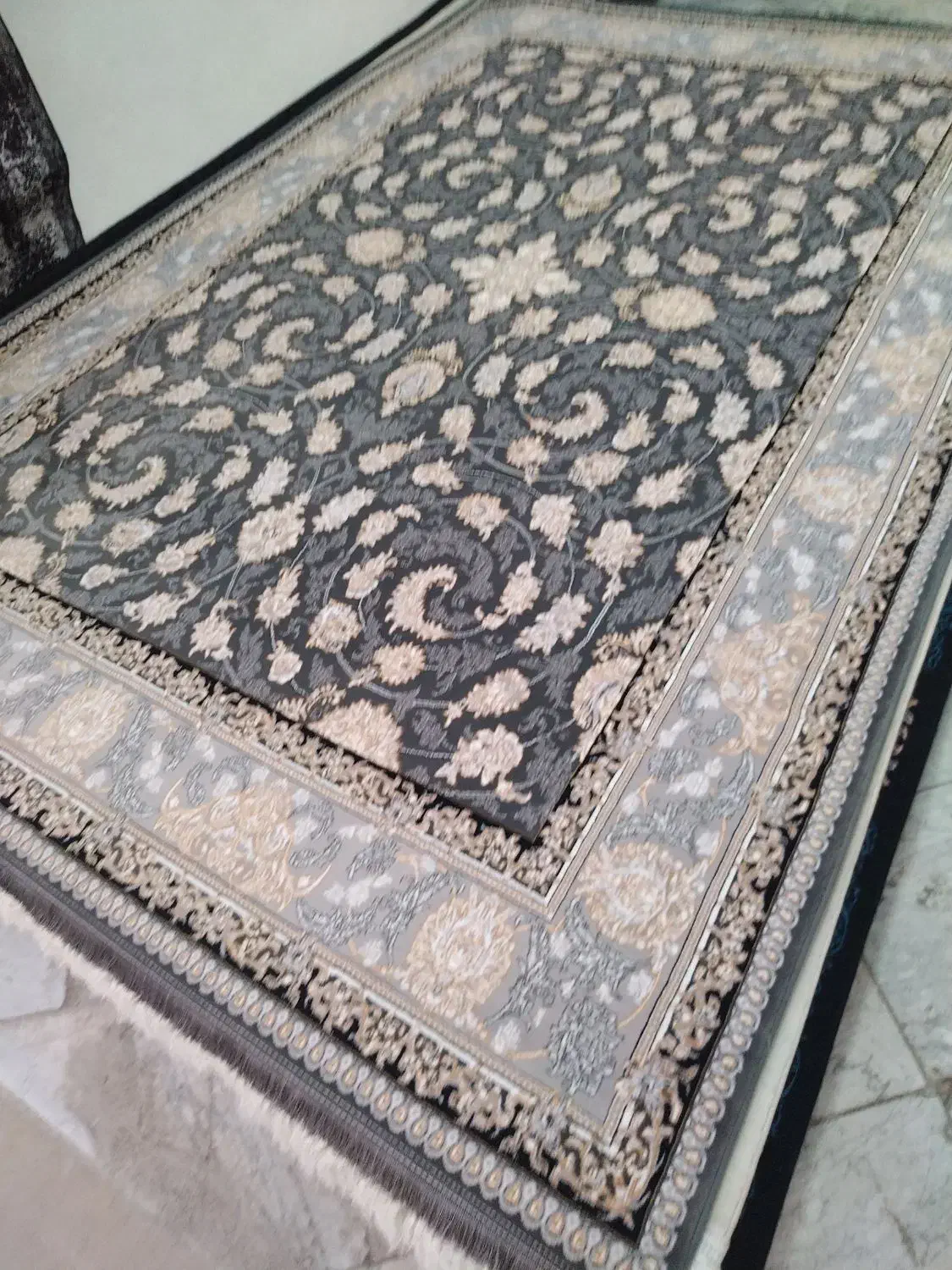 دفتر فروش فرش نگین مشهد ۶و۹و۱۲متری|فرش|کرمانشاه, |دیوار