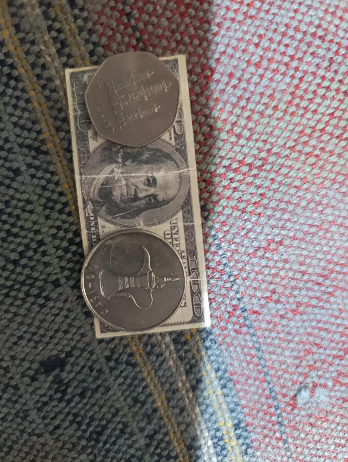 سکه قدیمی|کلکسیون سکه، تمبر، اسکناس|قائن, |دیوار