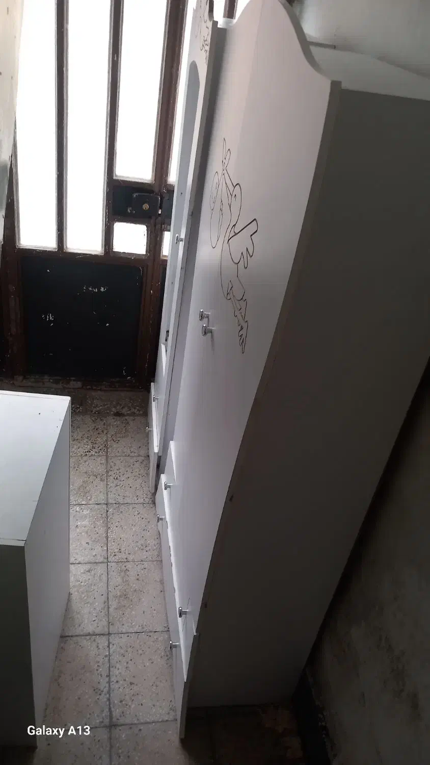 کمد بچه بوفه و تخت هم میشه هم تخت|اسباب و اثاث بچه|بروجرد, |دیوار