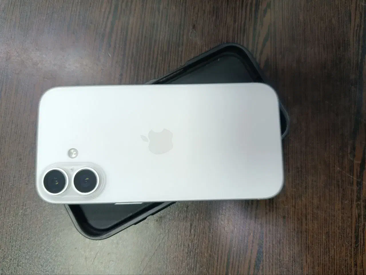 ایفون 16نرمال بدونه ریجستر|موبایل|تبریز, |دیوار