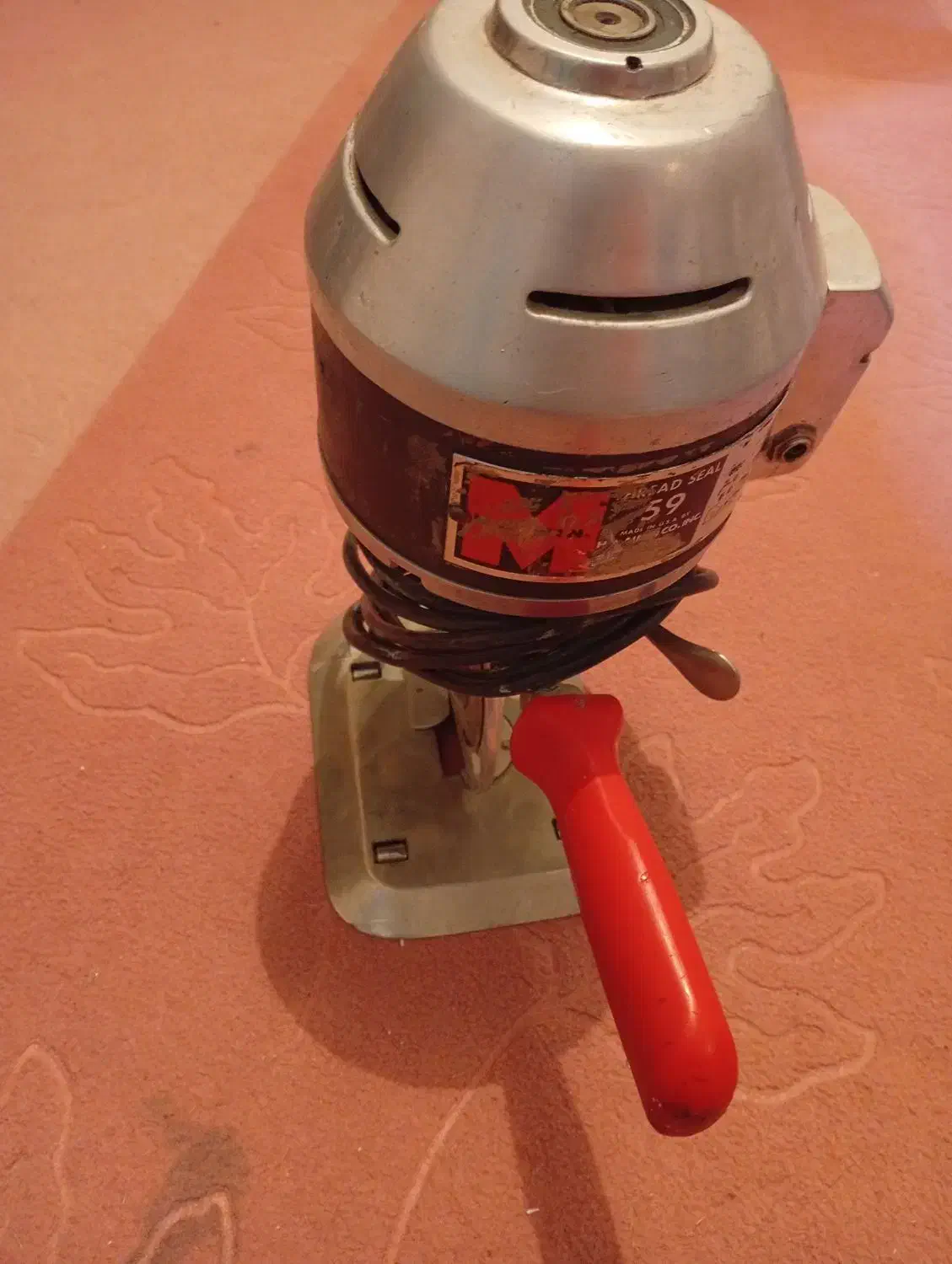 قیچی برقی|لوازم خیاطی و بافتنی|ماهدشت, |دیوار