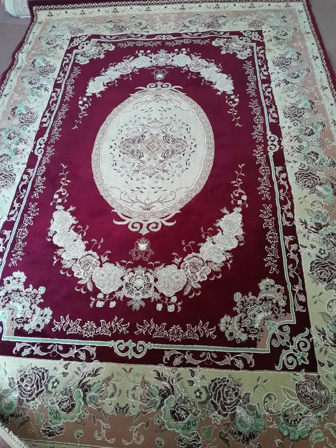 فرش گل برجسته|فرش|رشت, آب آسیاب|دیوار