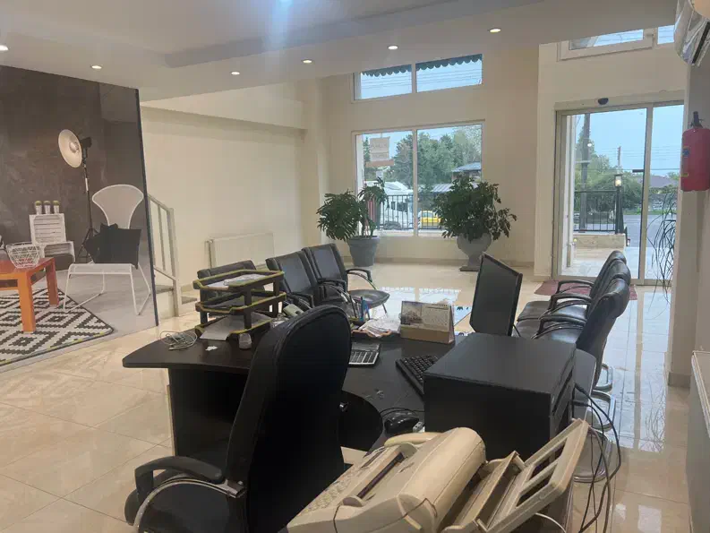 اجاره واحد تجاری بصورت (توافقی)|اجارهٔ مغازه و غرفه|چابکسر, |دیوار