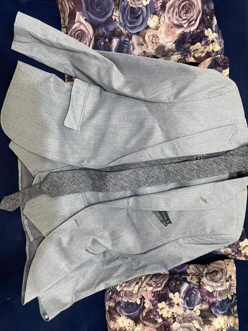 کت. بفروش می رسد|لباس|بندرعباس, |دیوار