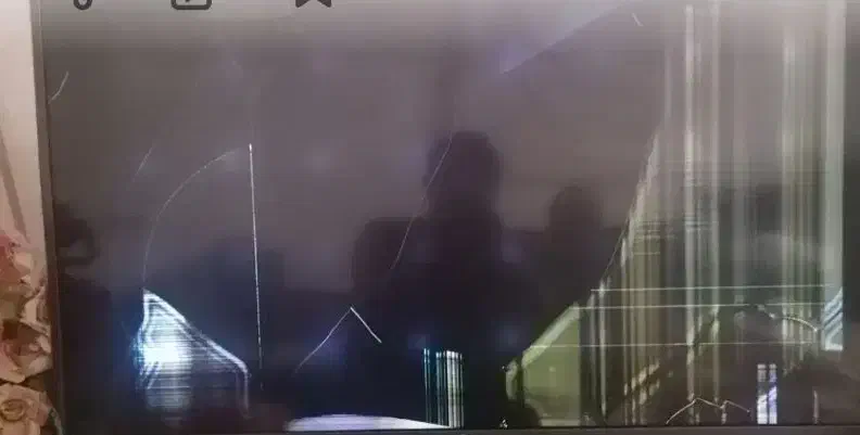 الی ای دی پنلشکسته|تلویزیون و پروژکتور|ایلام, |دیوار