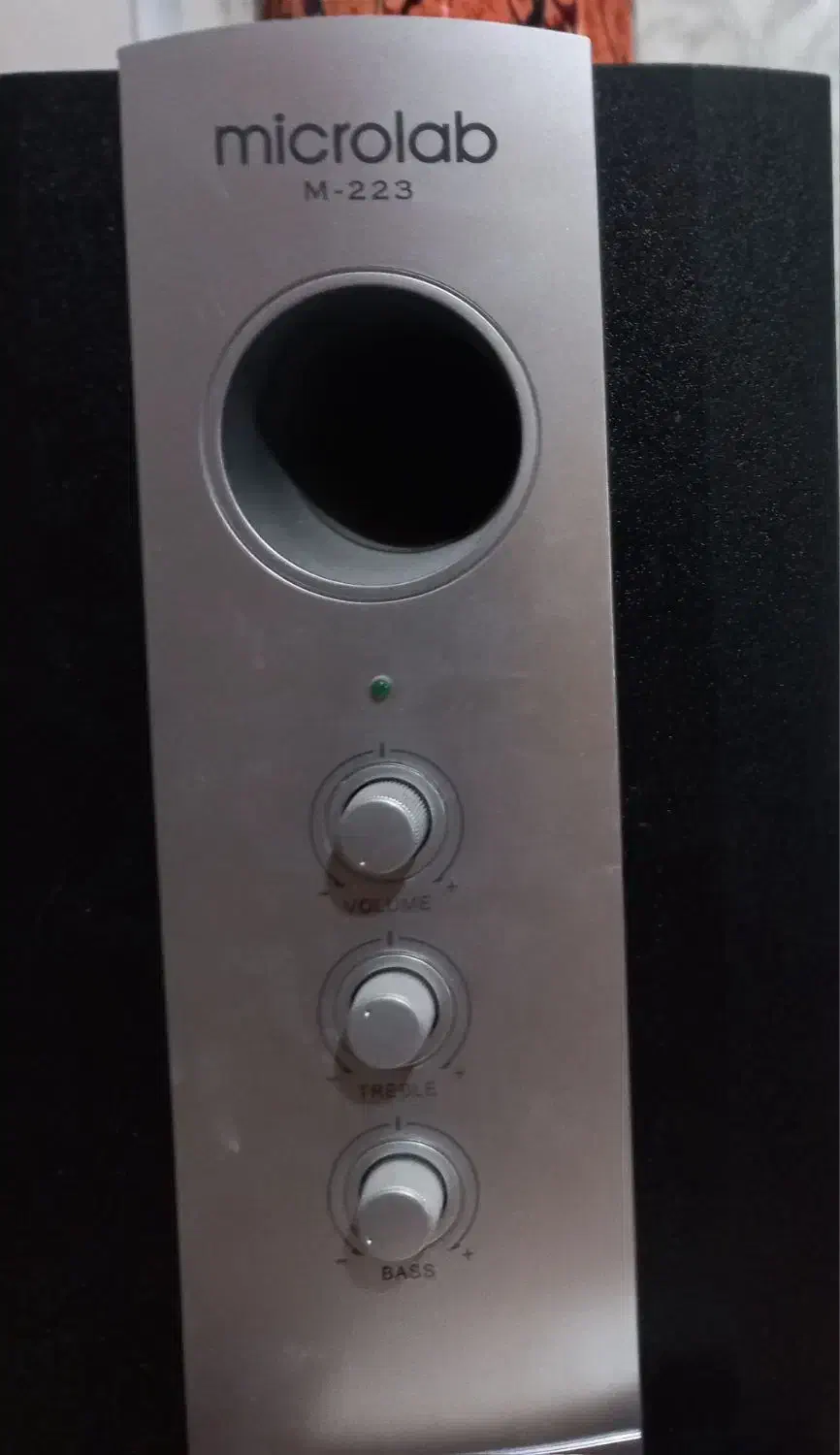 مانییتور ، کیس ،اسپیکر + میز کامپیوتر|رایانه رومیزی|سمنان, |دیوار