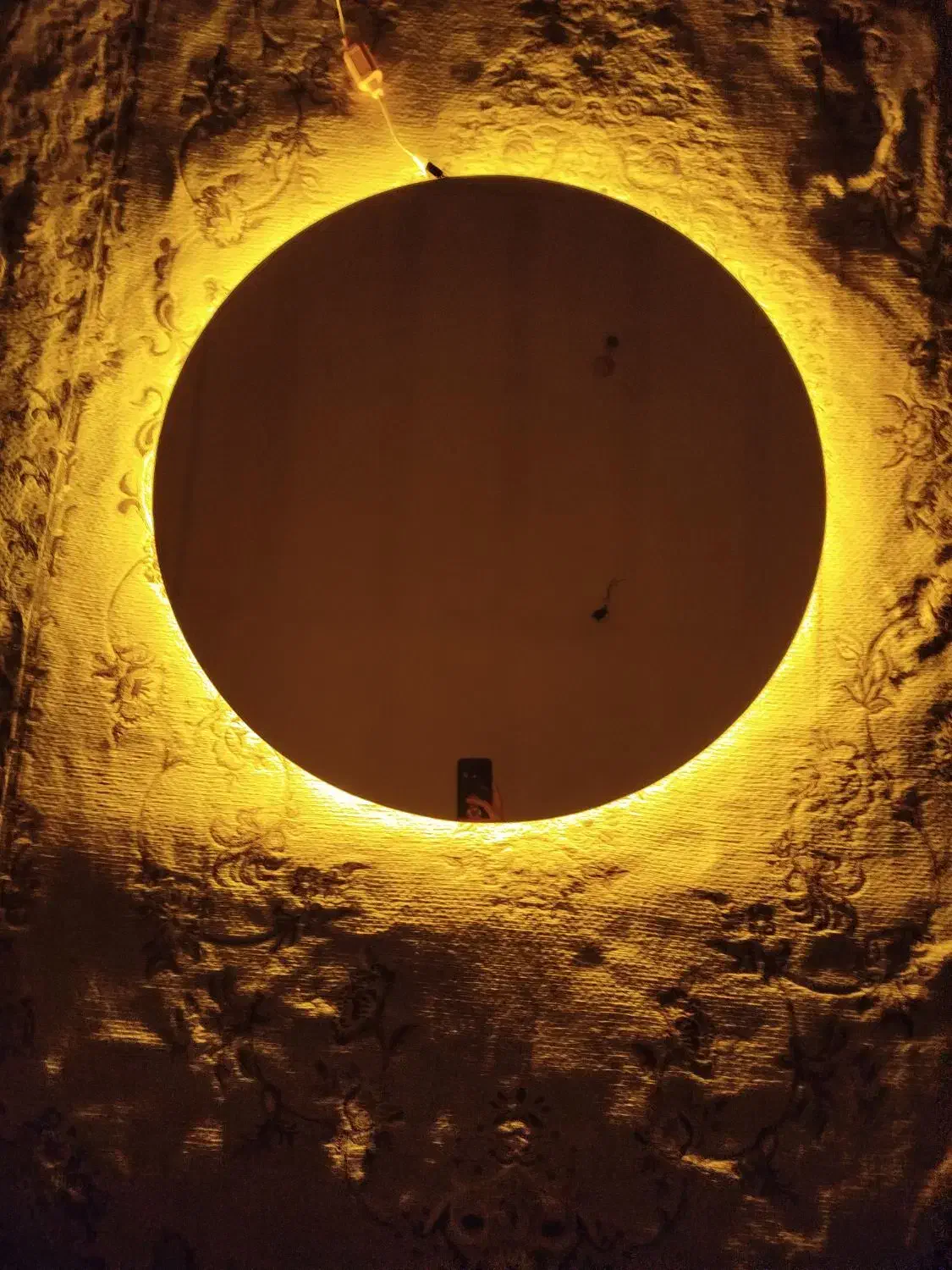 یک عدد ایینه چراغ دار دایره ای|آینه|کلاله, |دیوار