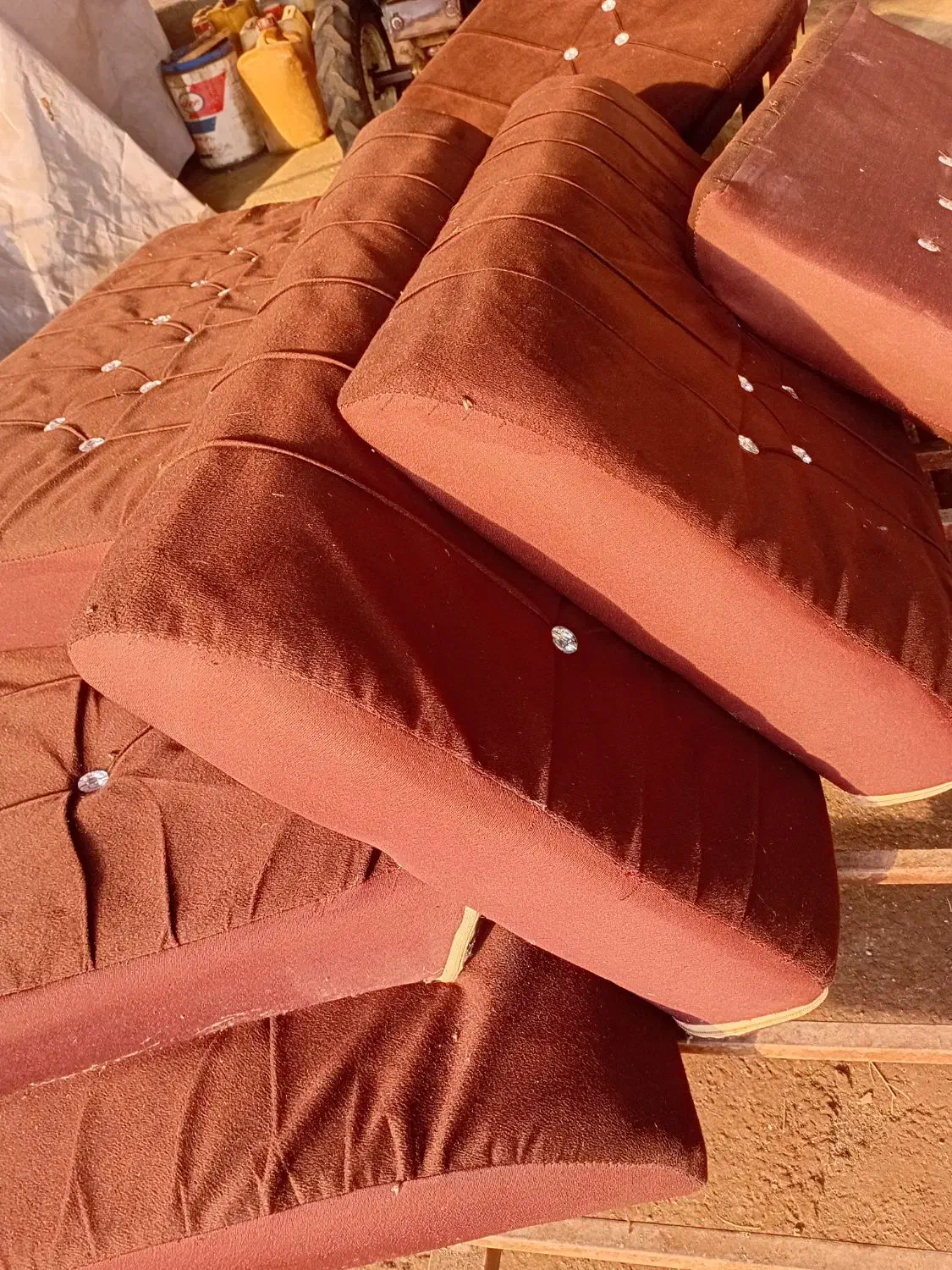 پشتی|پشتی|لنگرود, |دیوار