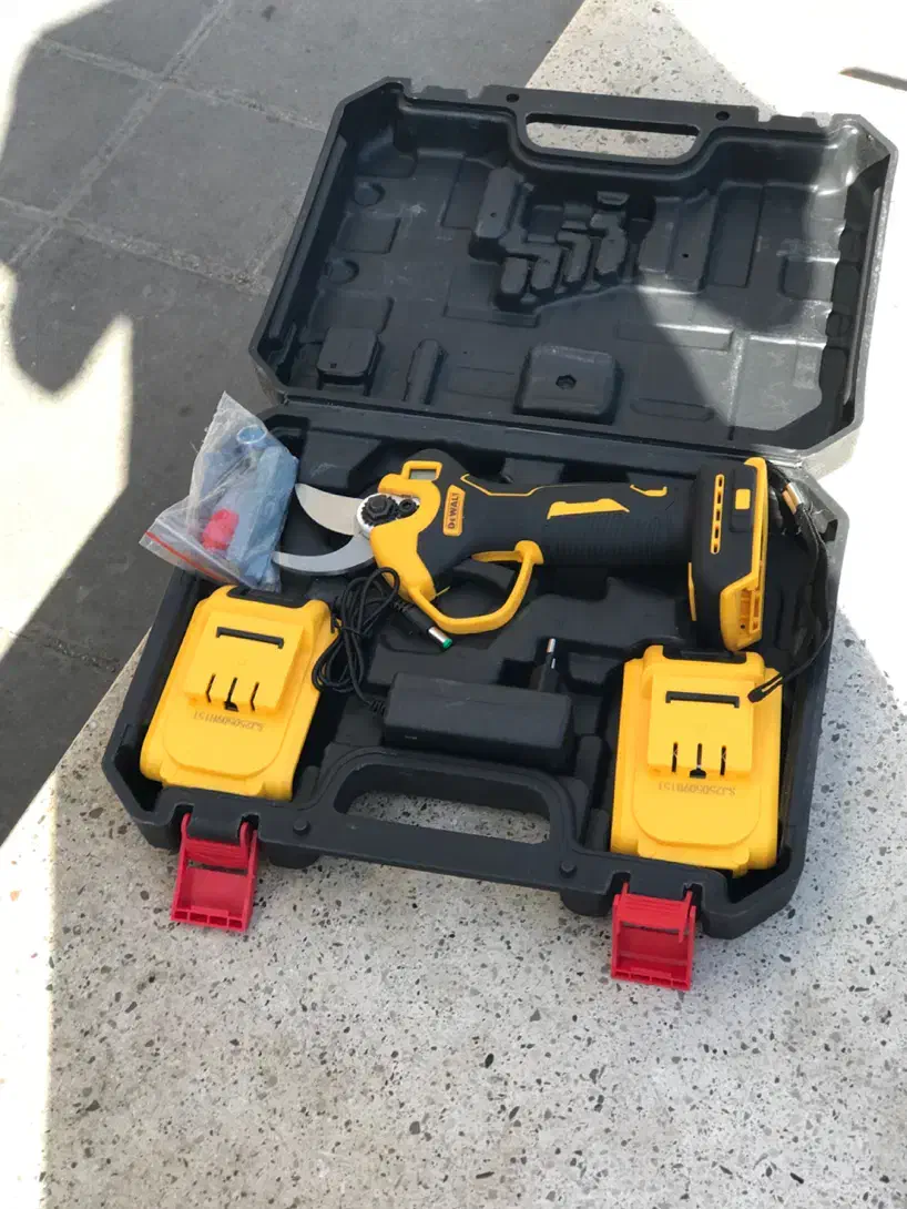 قیچی شارژی ابزار پرهیزکاری|ابزارآلات|قزوین, |دیوار