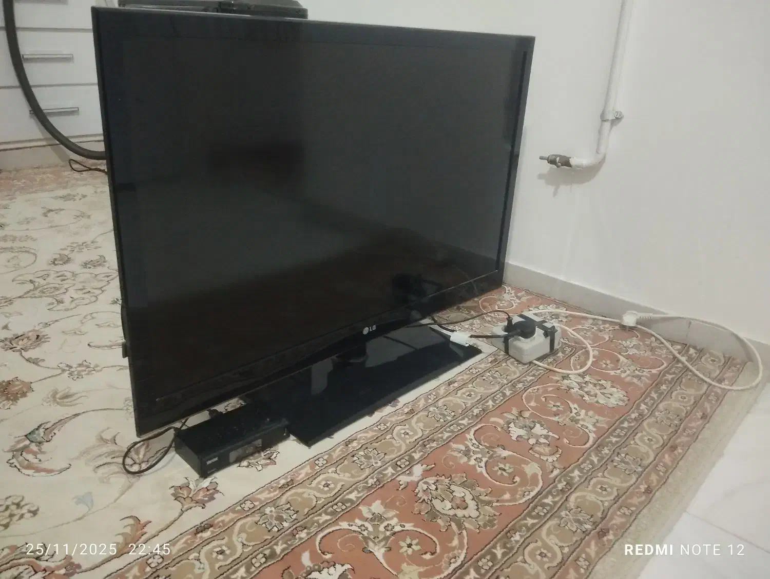 تلویزیون ال ای دی LG|تلویزیون و پروژکتور|ملکشاهی, |دیوار