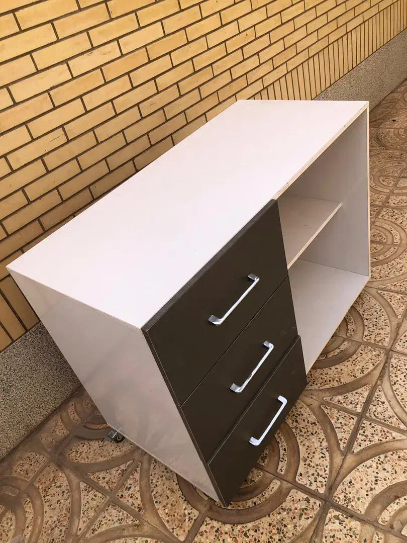 دراور سه کشو|جاکفشی، کمد، دراور|لنجان, |دیوار