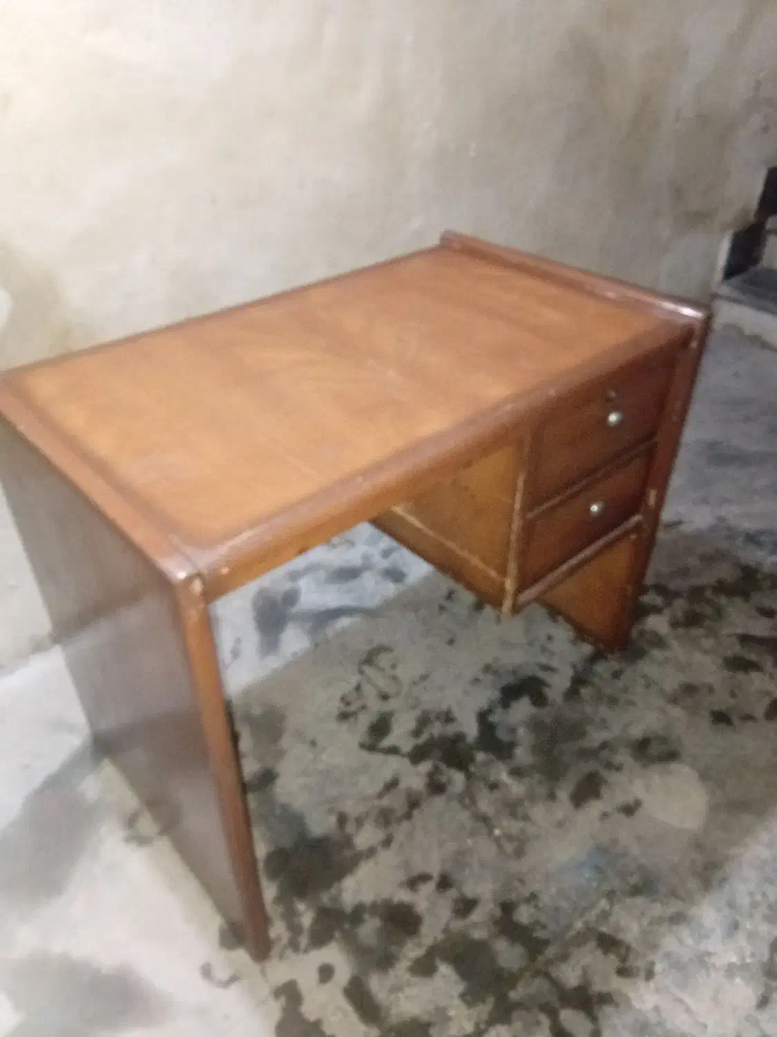 میز اداری|مبلمان اداری|آزادشهر, |دیوار