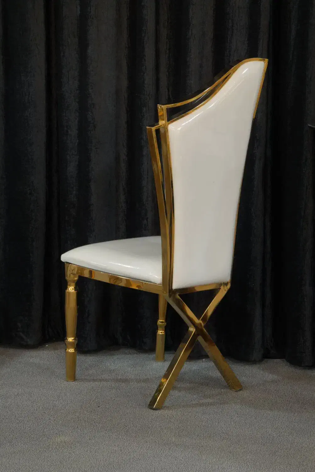 صندلی تالاری فلزی مدل کوئین/آبکاری pvd|عمده‌فروشی|ری, علایین|دیوار