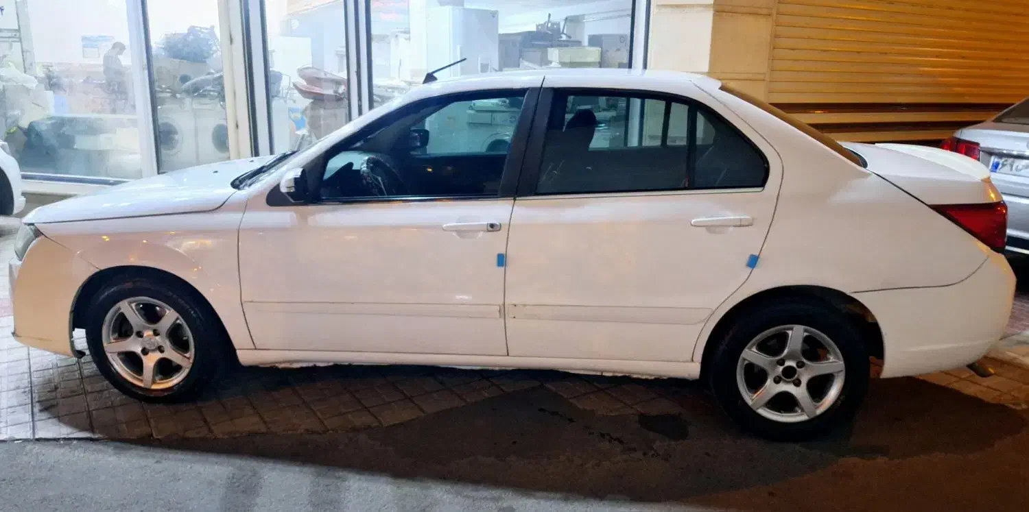 دنا معمولی سفید مدل ۹۴|خودرو سواری و وانت|تبریز, |دیوار