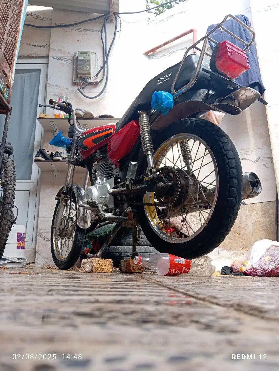 هوندا 125 پلاک قدیمی‌|موتورسیکلت|میانه, |دیوار