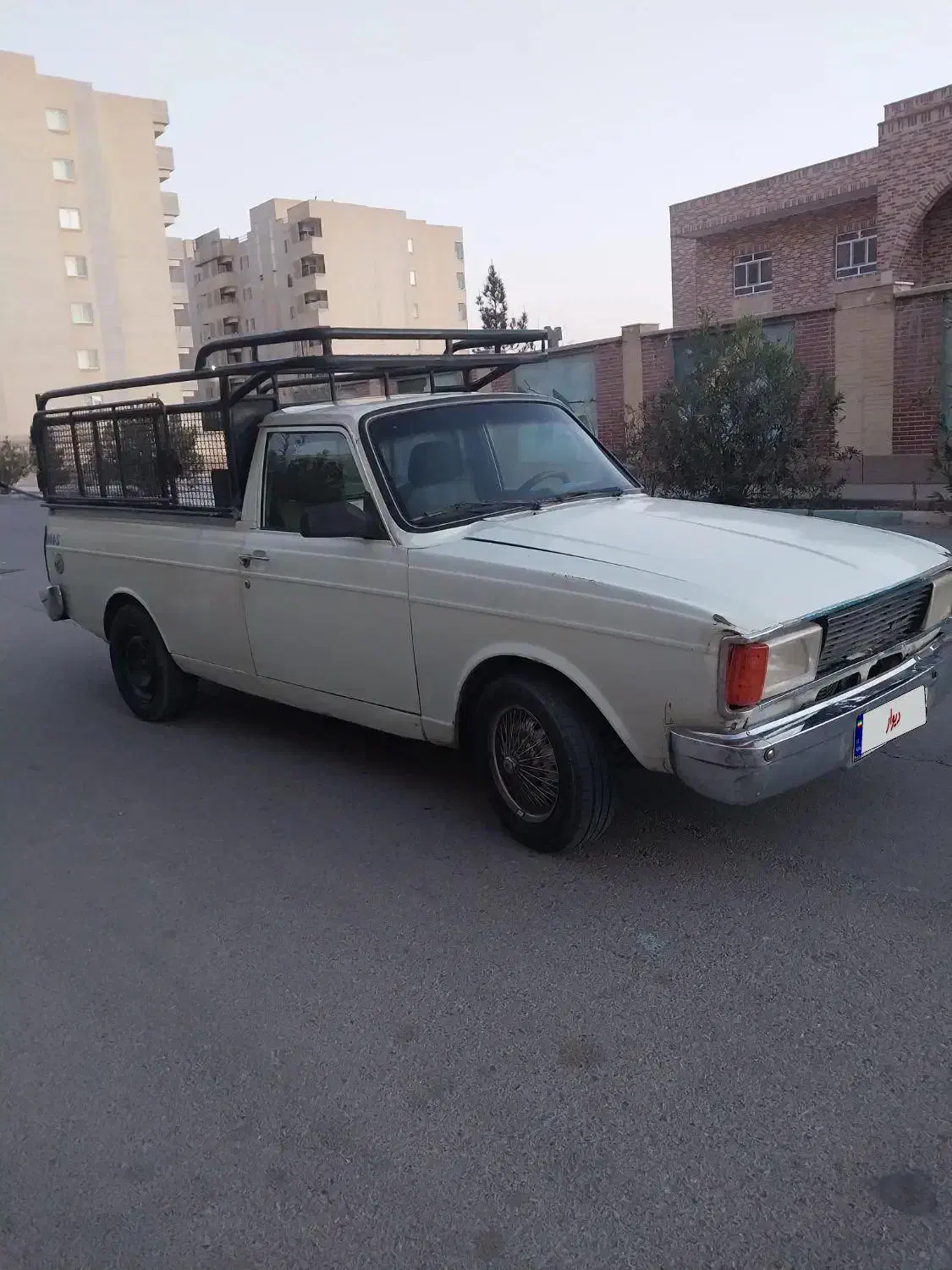 وانت پیکان مدل۹۳|خودرو سواری و وانت|یزد, |دیوار