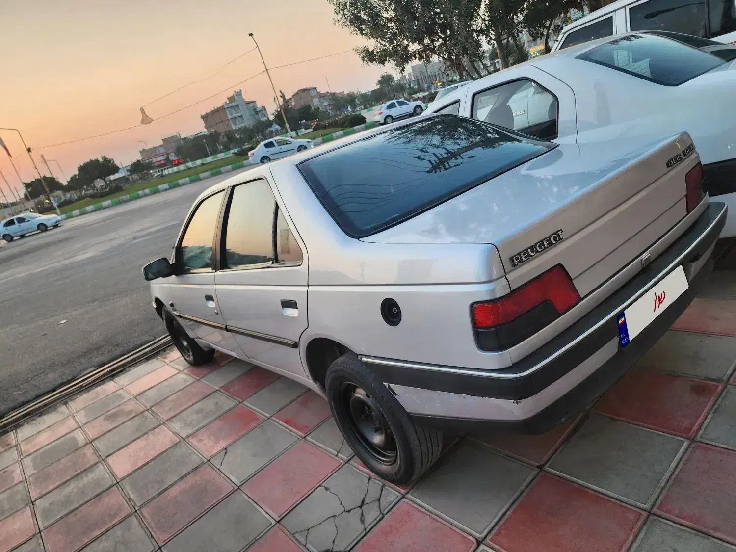 پژو 405 مدل 90 دوگانه فابریک|خودرو سواری و وانت|پارس‌آباد, |دیوار