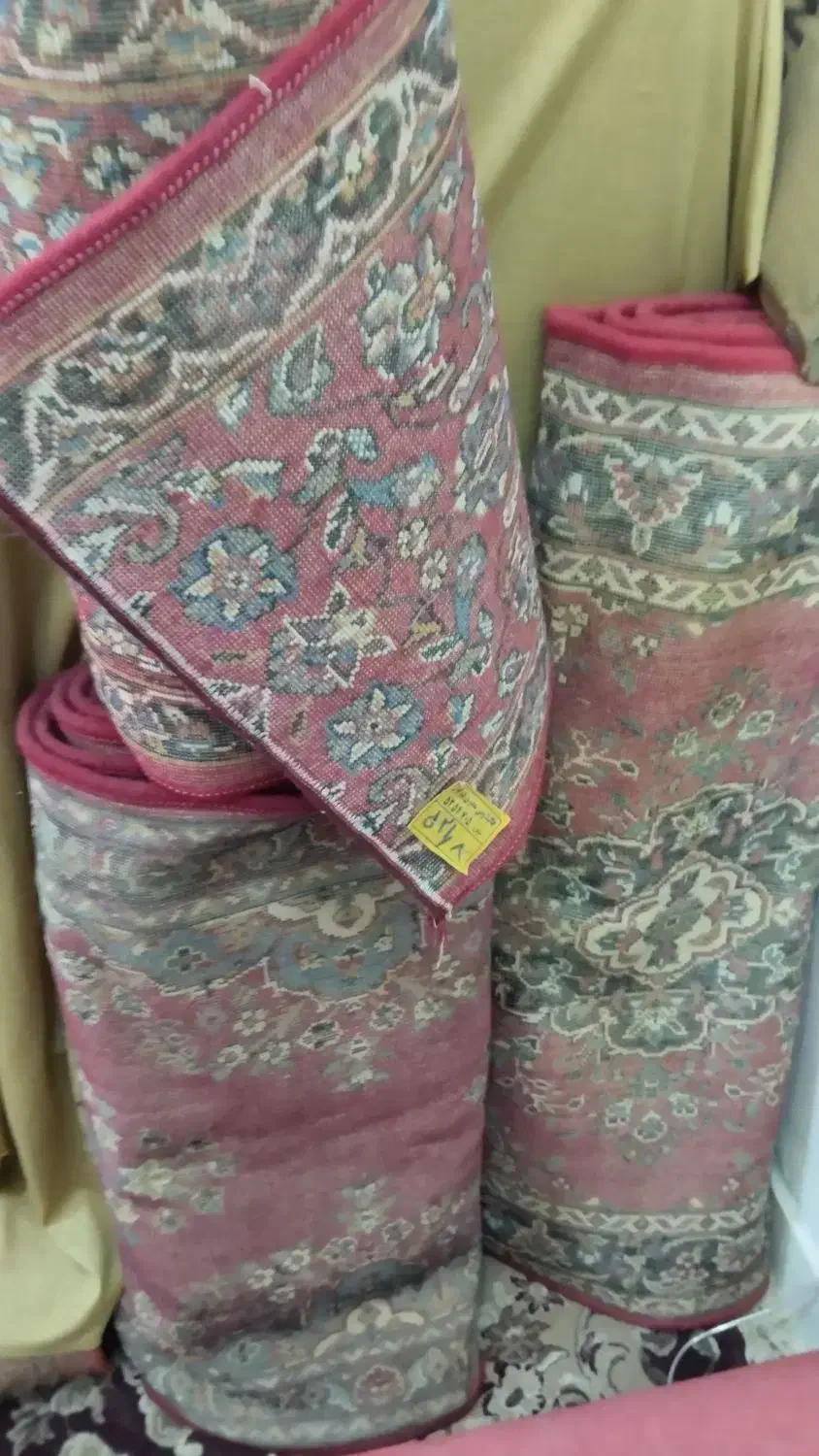 تعدادی فرش قدیمی|فرش|دزفول, |دیوار