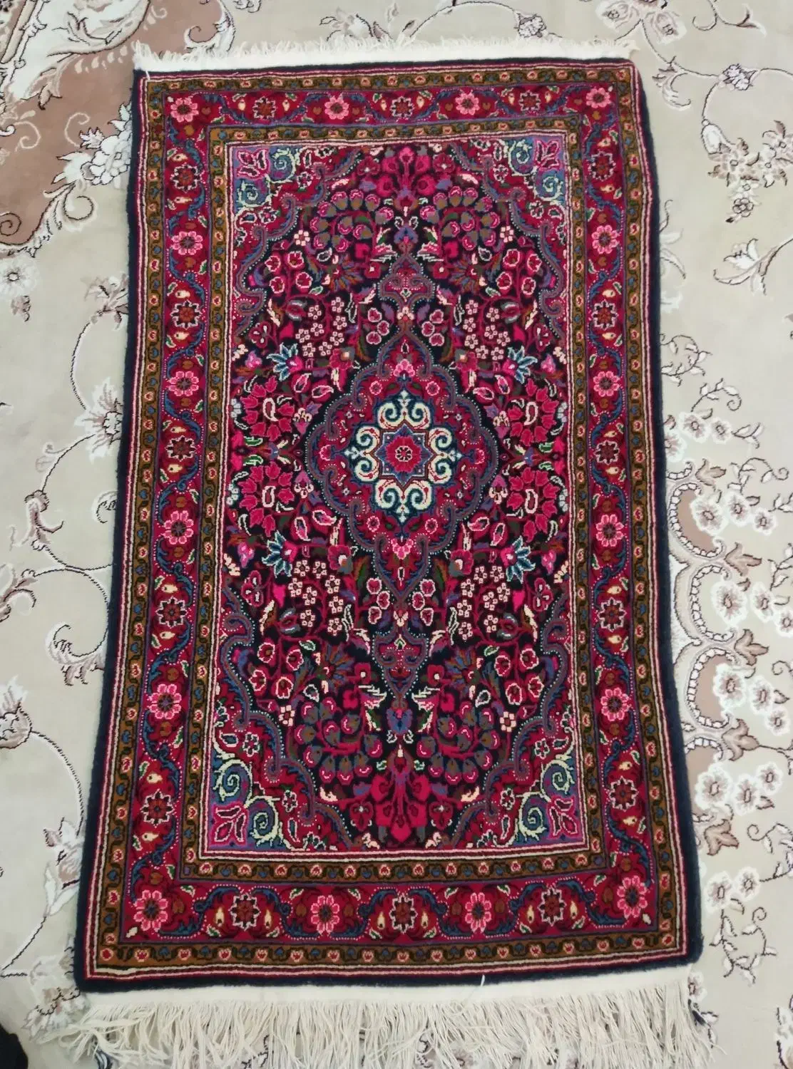 فرش دستباف|فرش|پردیس, فاز ۸|دیوار