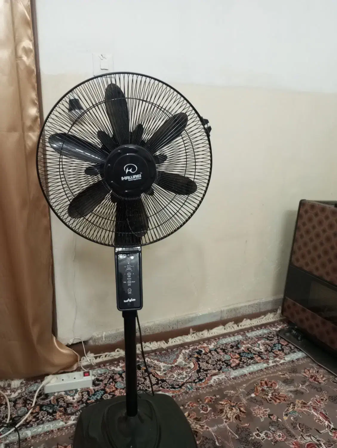 پنکه سه حالته|پنکه و تصفیه‌کنندهٔ هوا|بروجرد, |دیوار