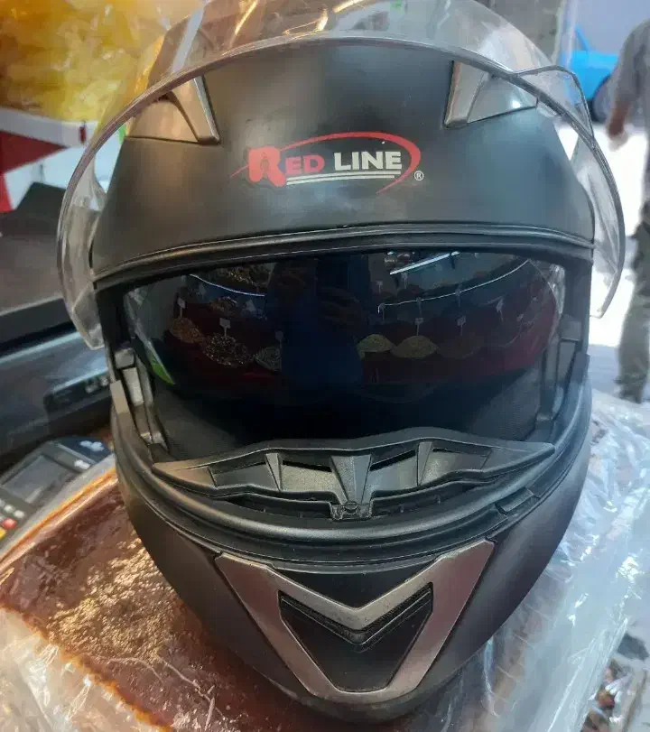 کلاه کاسکت RED LINE اصل|قطعات یدکی و لوازم جانبی|تهران, فلسطین (میدان انقلاب)|دیوار