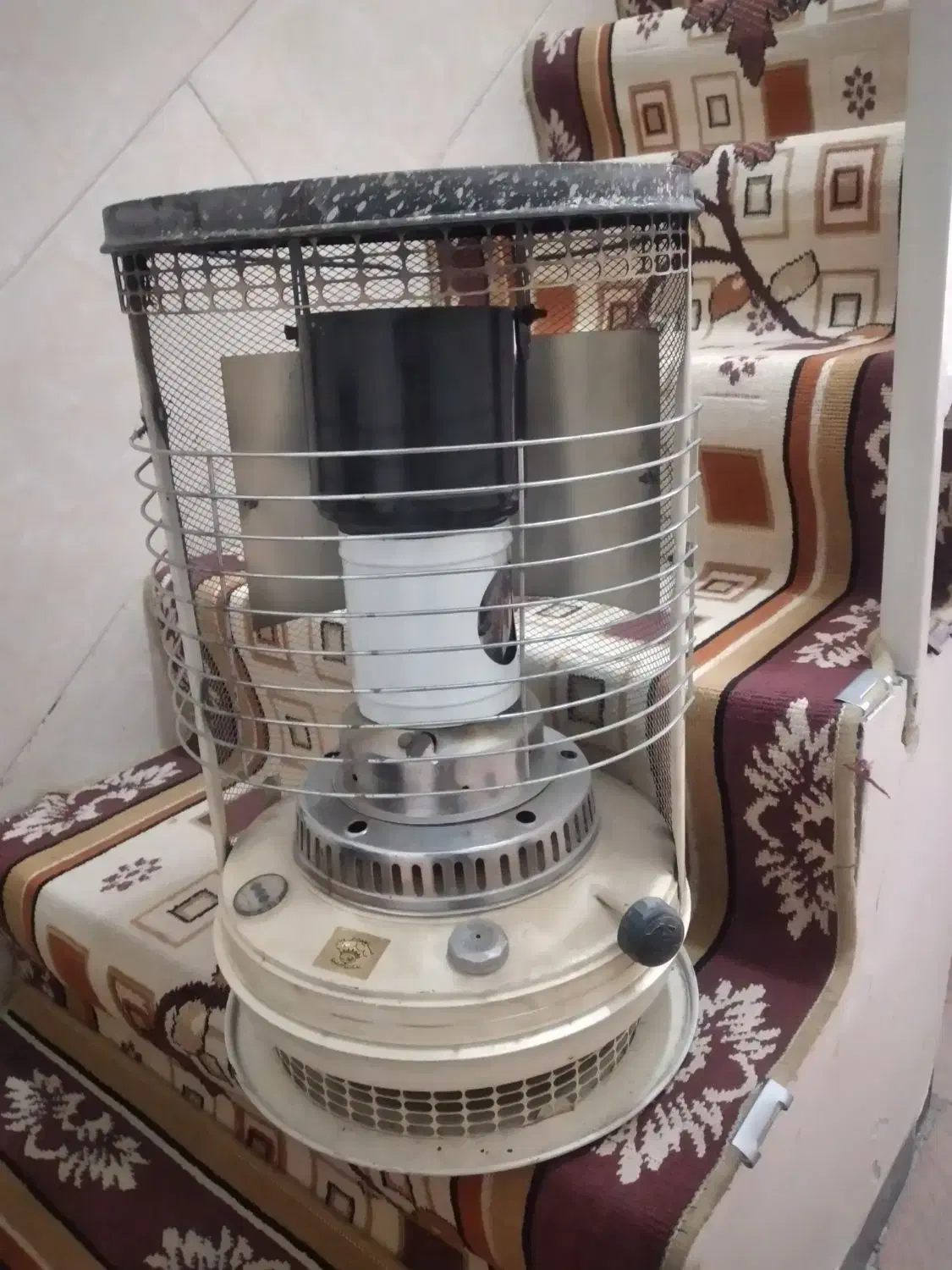 چراغ نفتی|کلکسیون و سرگرمی|تهران, شهرک استقلال|دیوار