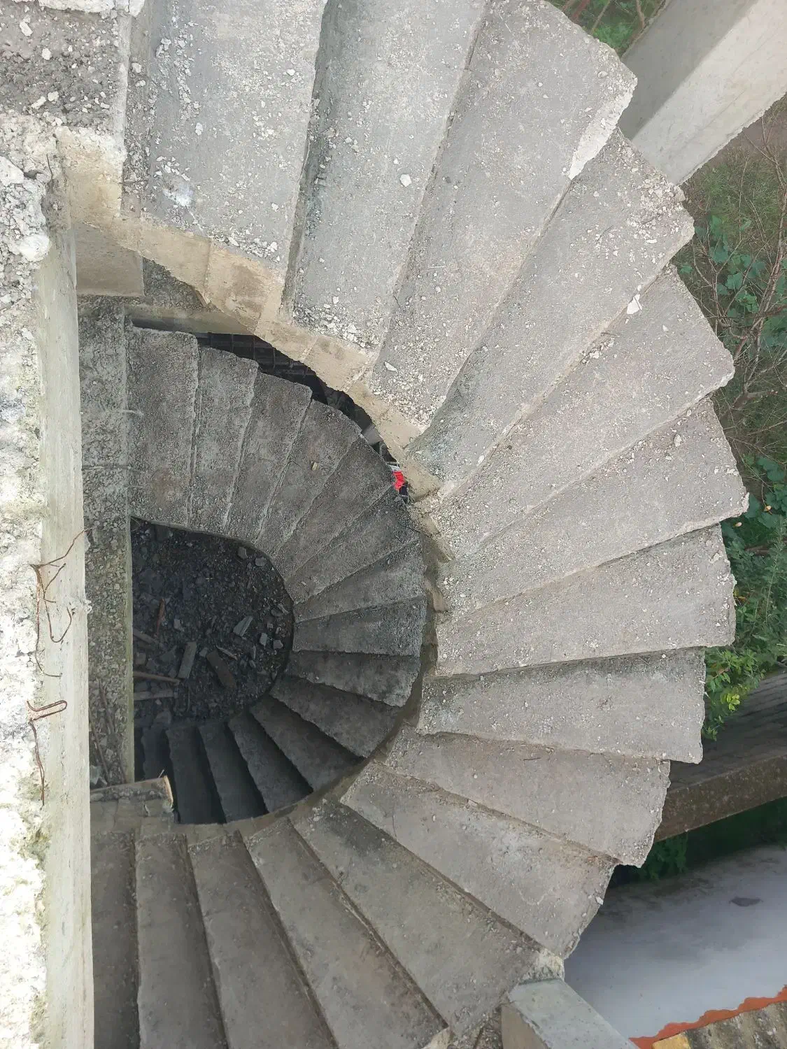 پله گردبتنی|خدمات پیشه و مهارت|رشت, معلولین|دیوار