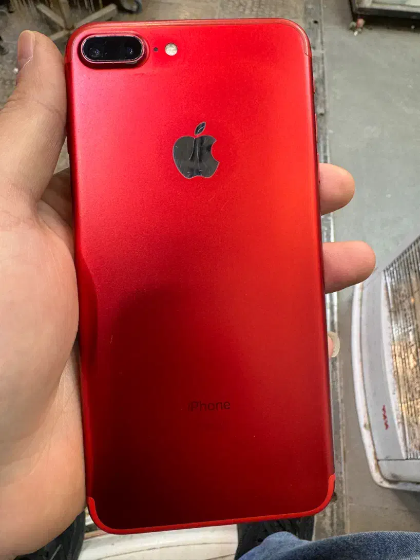 ایفون ۷ پلاس ۱۲۸ بسیار تمیز|موبایل|اصفهان, خواجو|دیوار