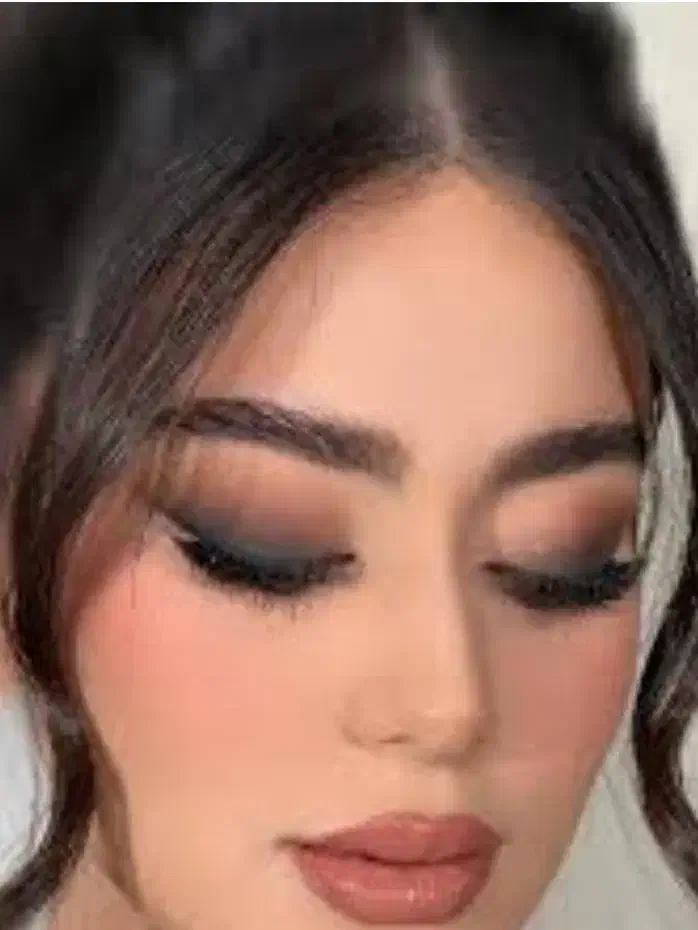 عروسکی ترین میکاپ فقط ۵۰۰هزار تومان|خدمات آرایشگری و زیبایی|تهران, مشیریه|دیوار