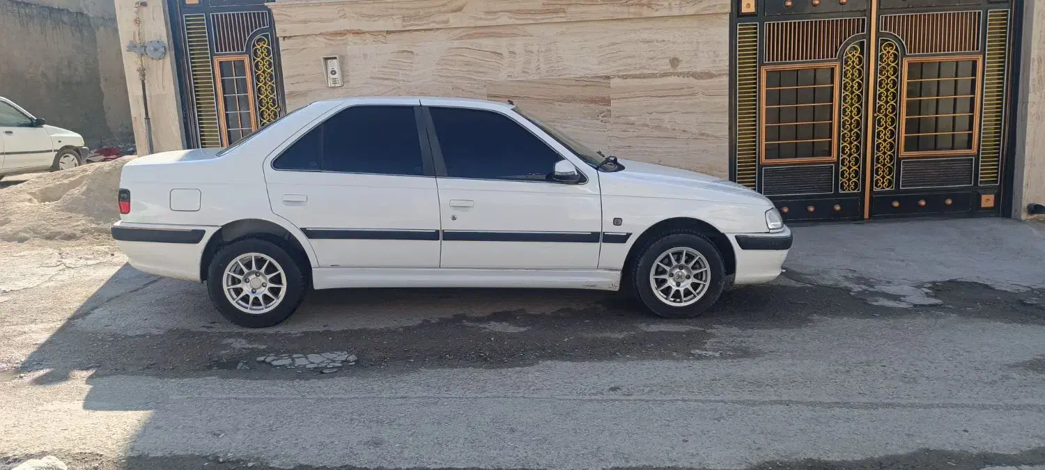 پارس معمولی ۹۳ داشبورد جدید|خودرو سواری و وانت|شیراز, شهرک آرین|دیوار