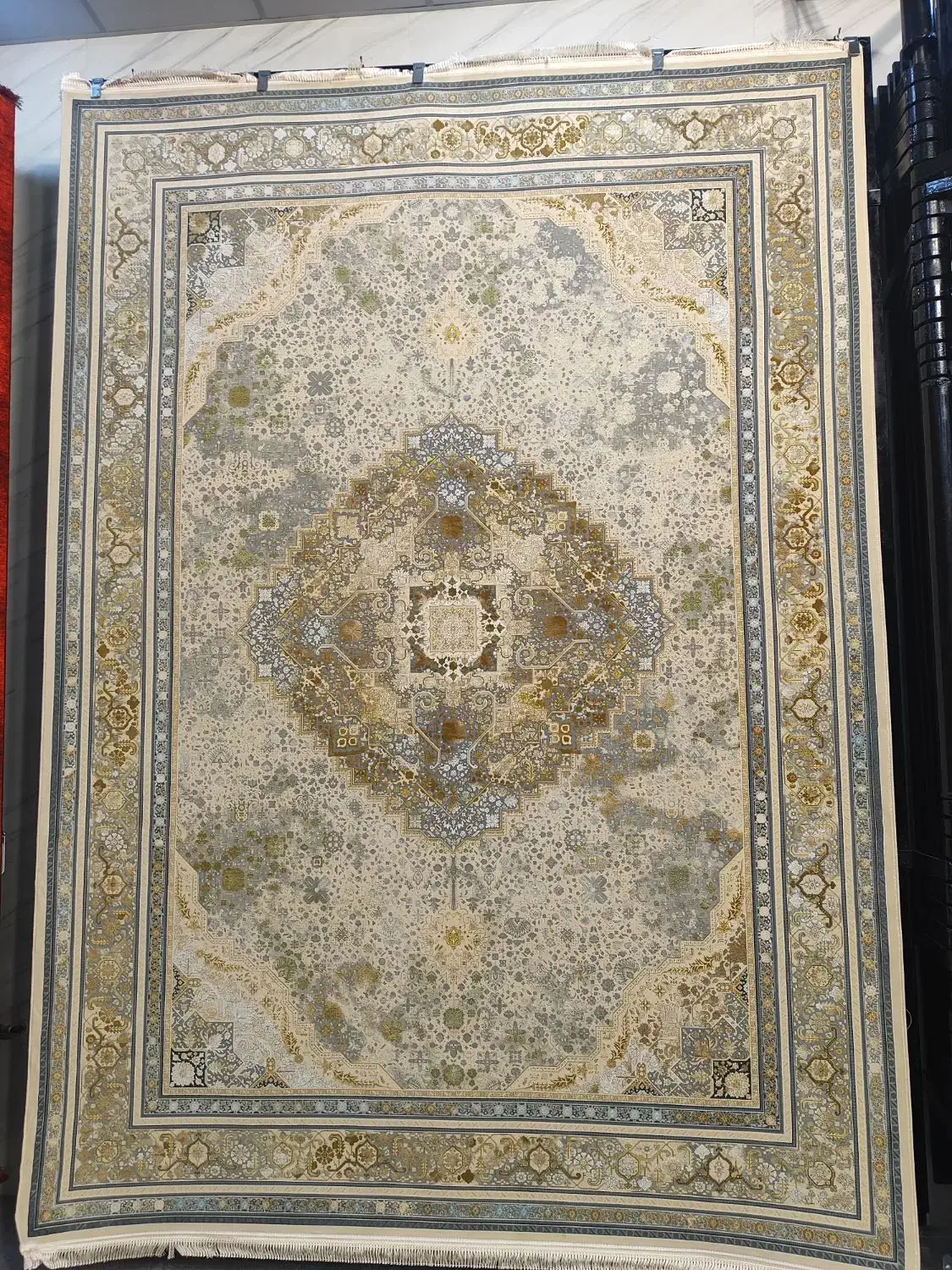 ۱۵۰۰شانه هریز ۱۵۰۰شانه آنتیک قیمت خوب|فرش|شیراز, تندگویان|دیوار