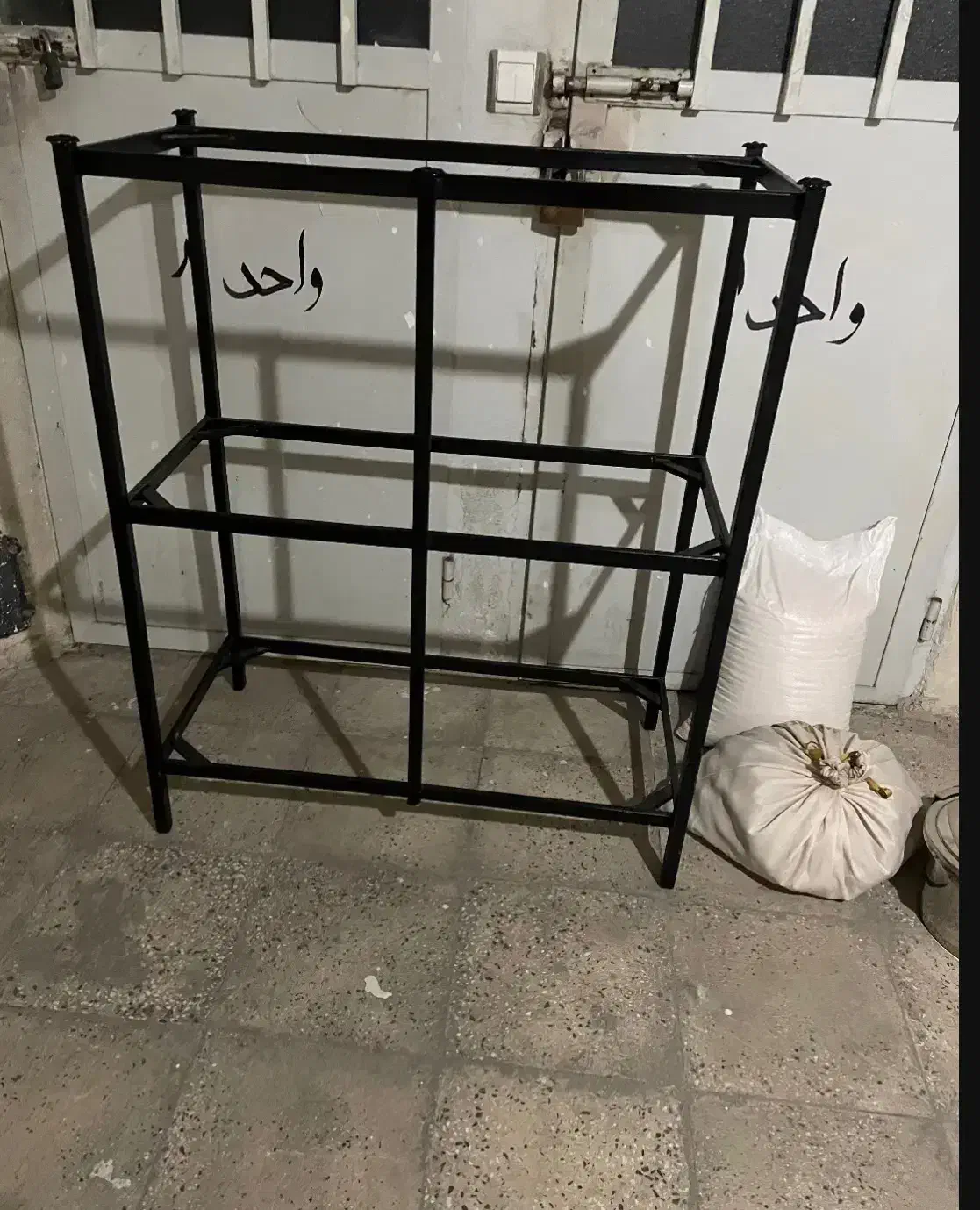 میز|کتابخانه، شلف، قفسه‌های دیواری|تهران, فدک|دیوار