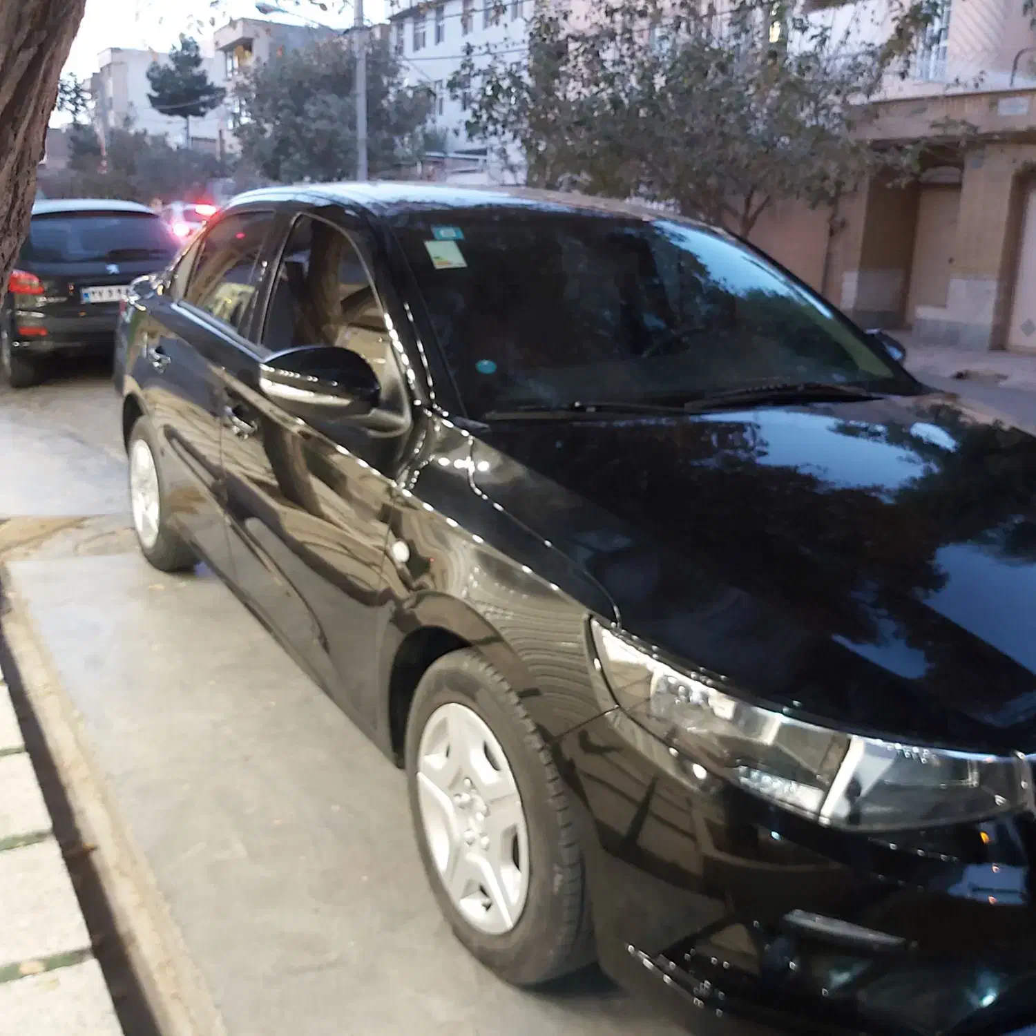 تارا کم کار بی رنگ پلاس|خودرو سواری و وانت|قم, صفاشهر|دیوار