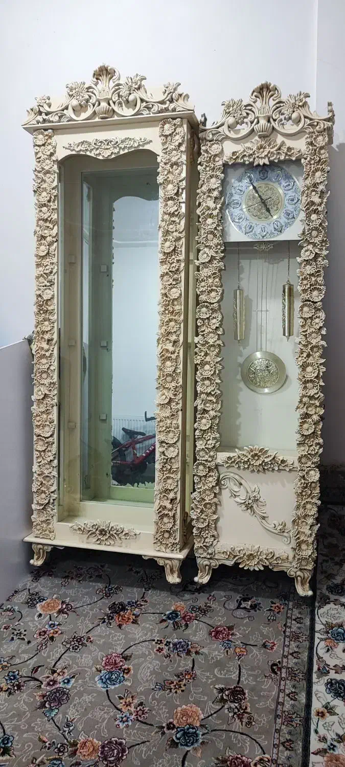 زیر تلویزیون و بوفه و ساعت کرم رنگ|بوفه، ویترین، کنسول|جوانرود, |دیوار