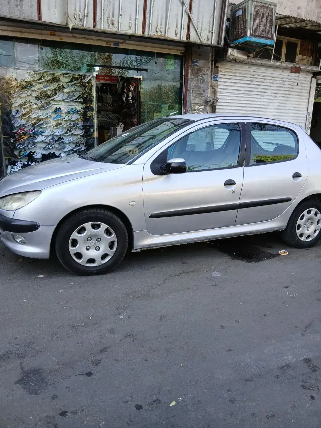 پژو ۲۰۶ مدل ۸۱ تیپ ۲|خودرو سواری و وانت|تهران, شهرک رضویه|دیوار