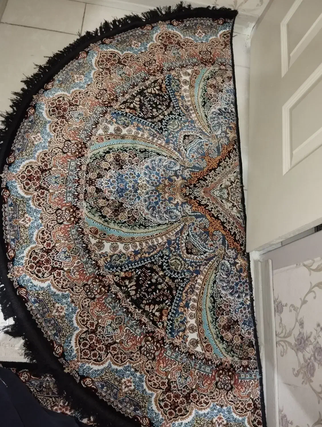 فرش ۹ و ۶ متری در حد نو تر تمیز|فرش|تهران, شهرک پاسداران|دیوار