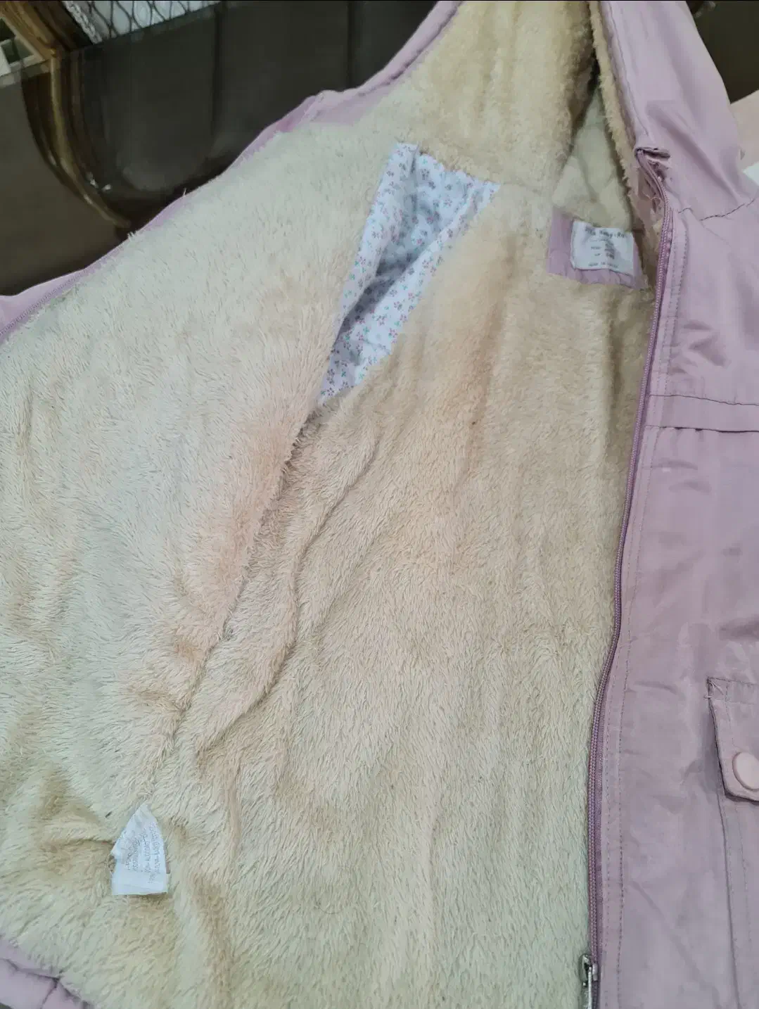 کاپشن بچگانه سایز ۱۴۰ خارجی تو خز|کفش و لباس بچه|تهران, حکیمیه|دیوار