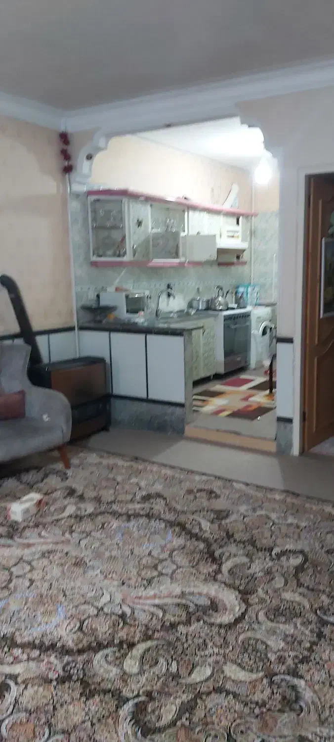 یک واحد مسکونی  ویلایی طبقه زیر زمین یک خوابه|اجارهٔ خانه و ویلا|قم, چهل درخت‎|دیوار