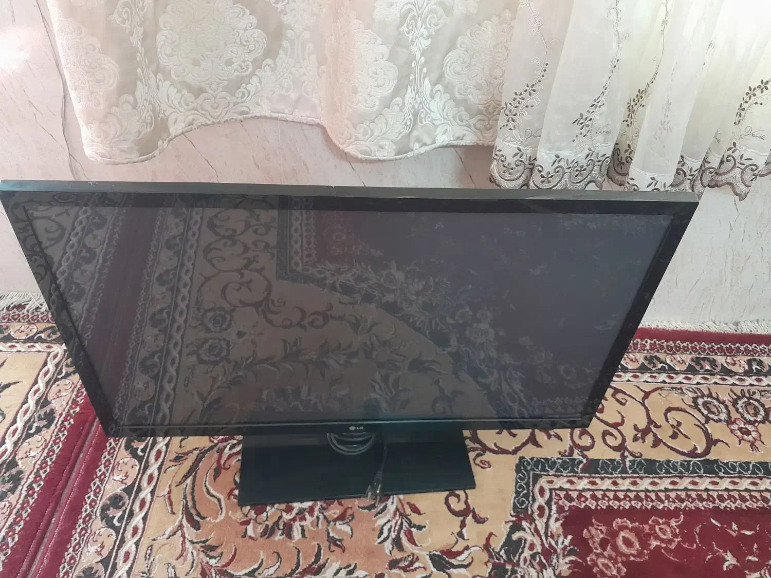 ال ای دی ۴۳ اینچ ال جی|تلویزیون و پروژکتور|جهرم, |دیوار